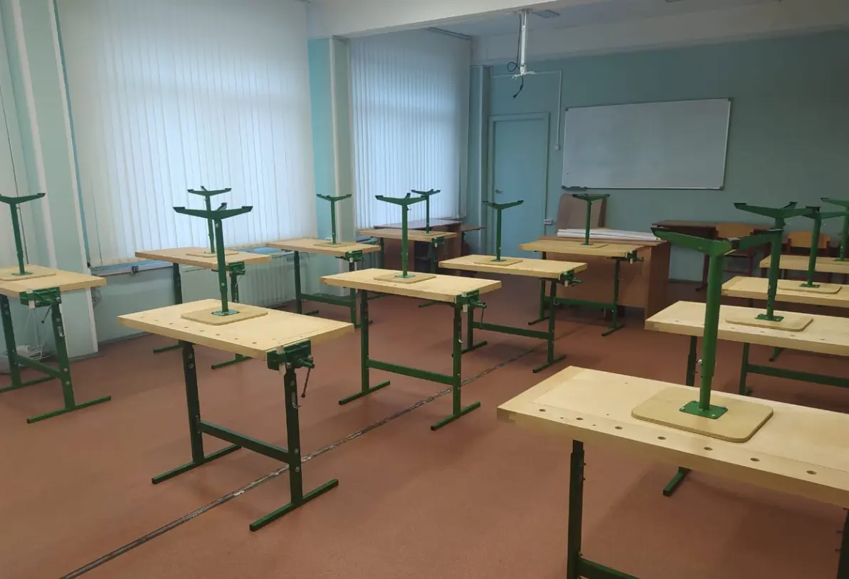 Верстак учебный ВС-4